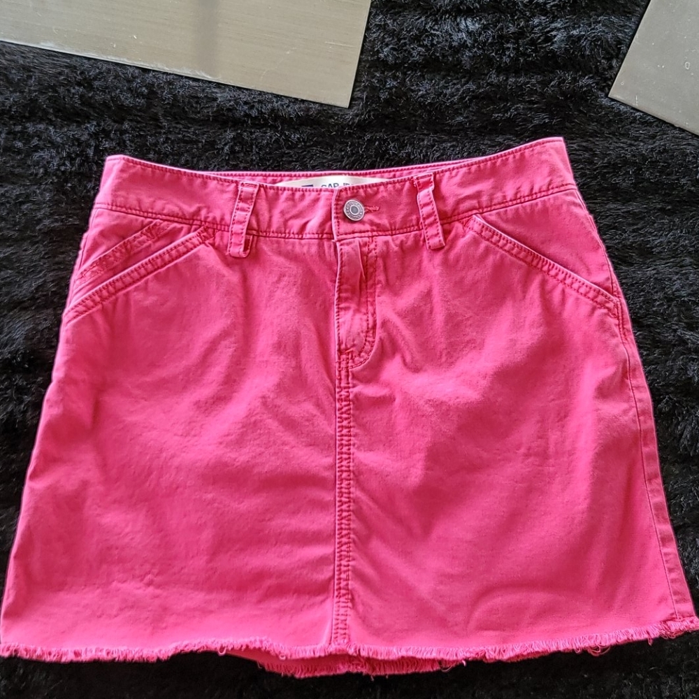 Gap Jeans Frayed Hem 5-Pkt Stretchy Mini Skirt